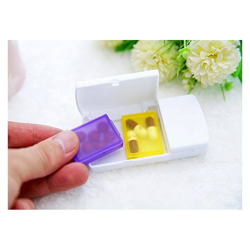 Pastillero Con Cortador De Pastillas - Dos Contenedores..
